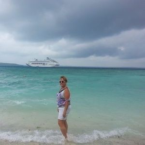 Meet your Posher, Beverley